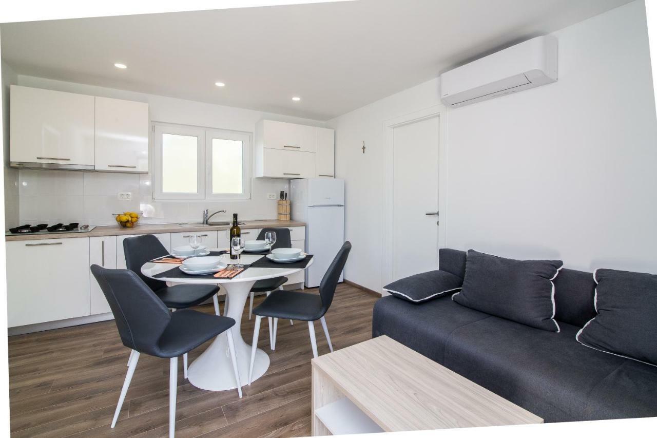 Luxury Mobile Homes Liza2 Biograd Na Moru Zewnętrze zdjęcie